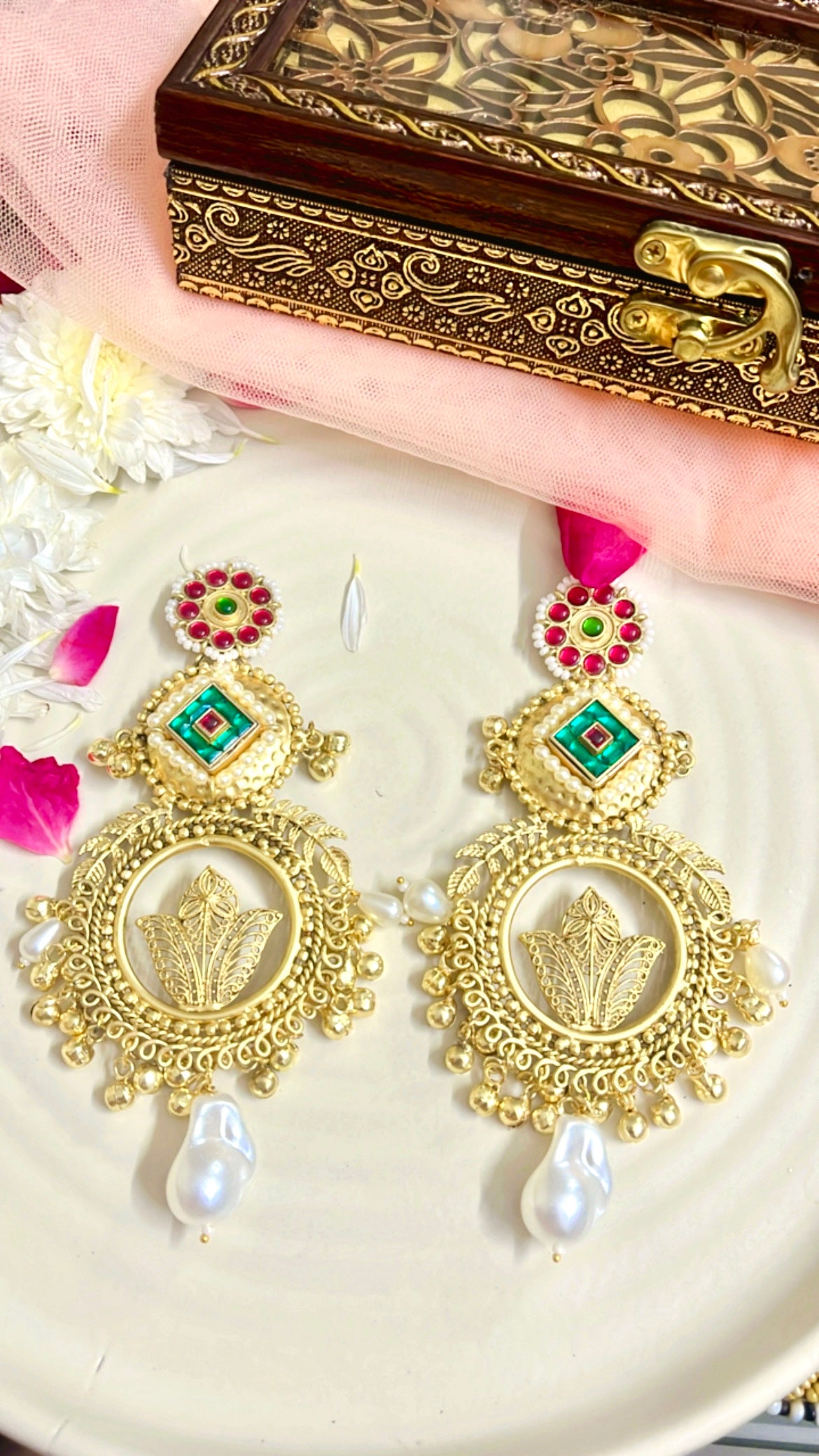 Apeksha Earring
