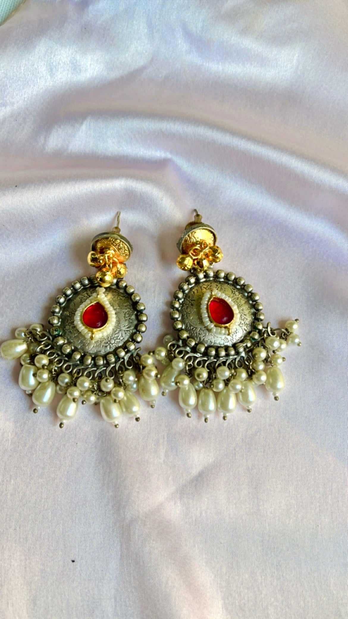 Tamisha Silver Neckpiece Set