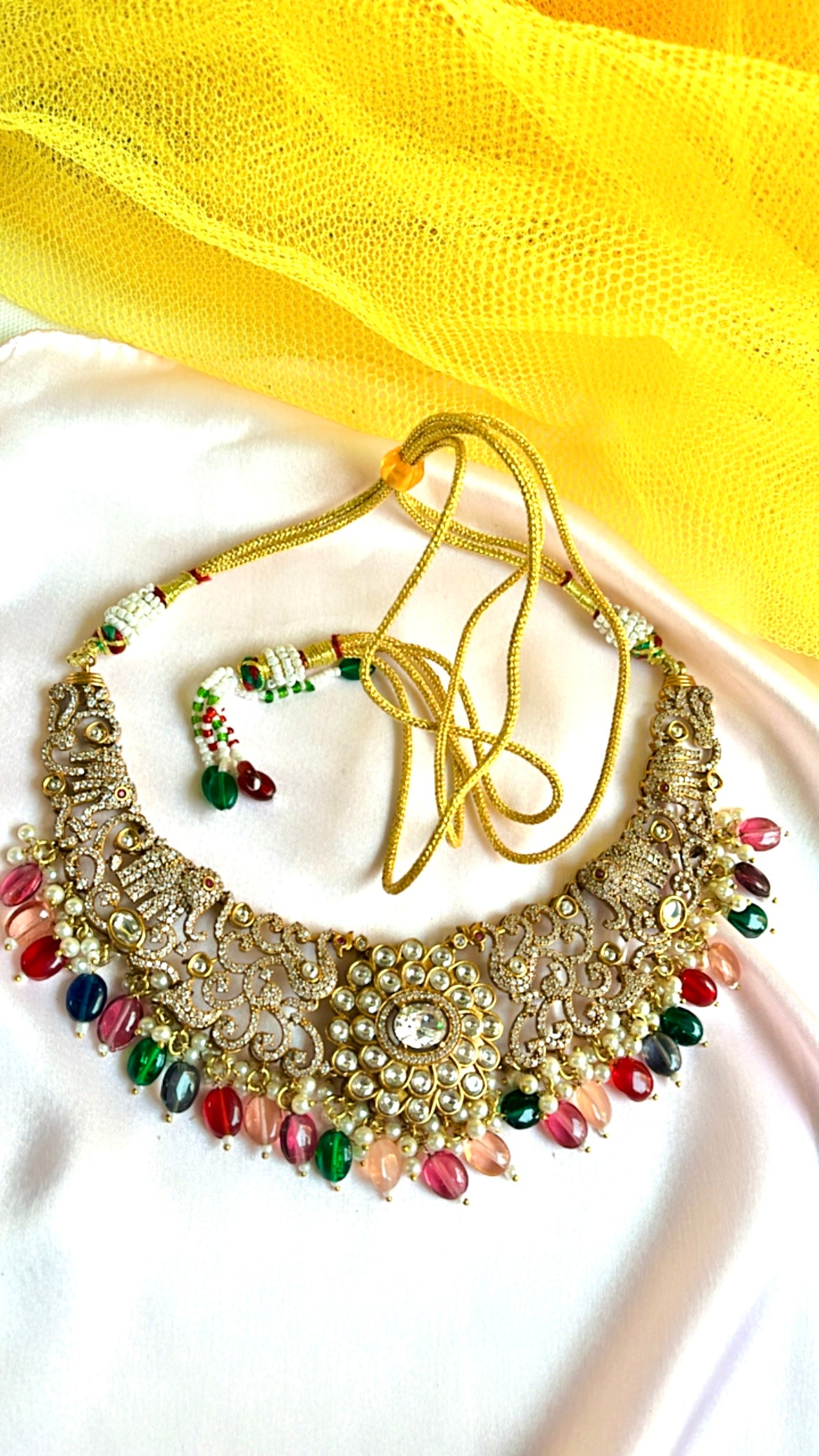Multi Ishika Neckpiece Set