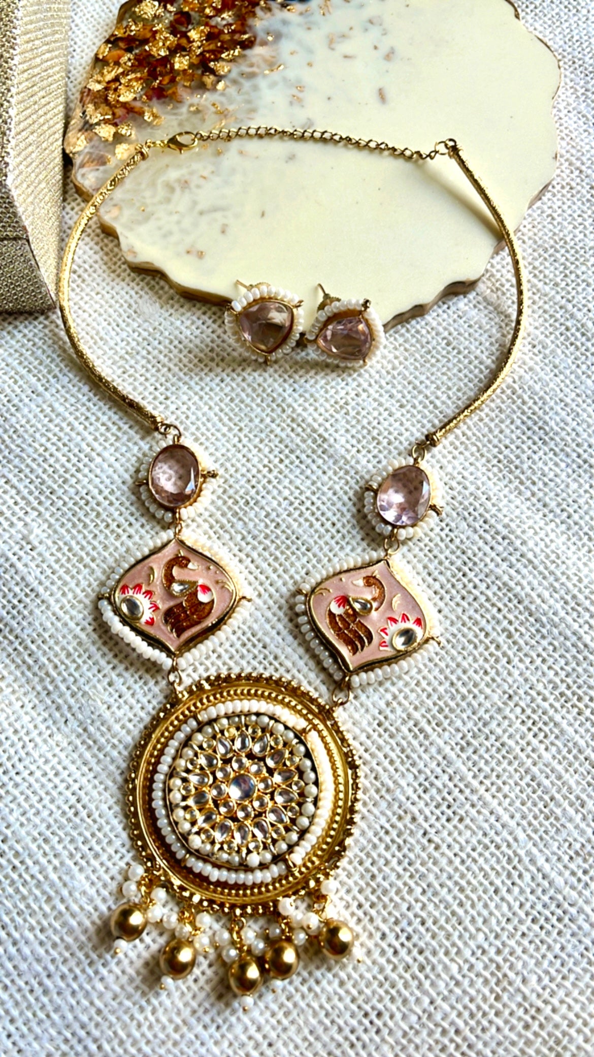 Pink Gaurika Neckpiece Set
