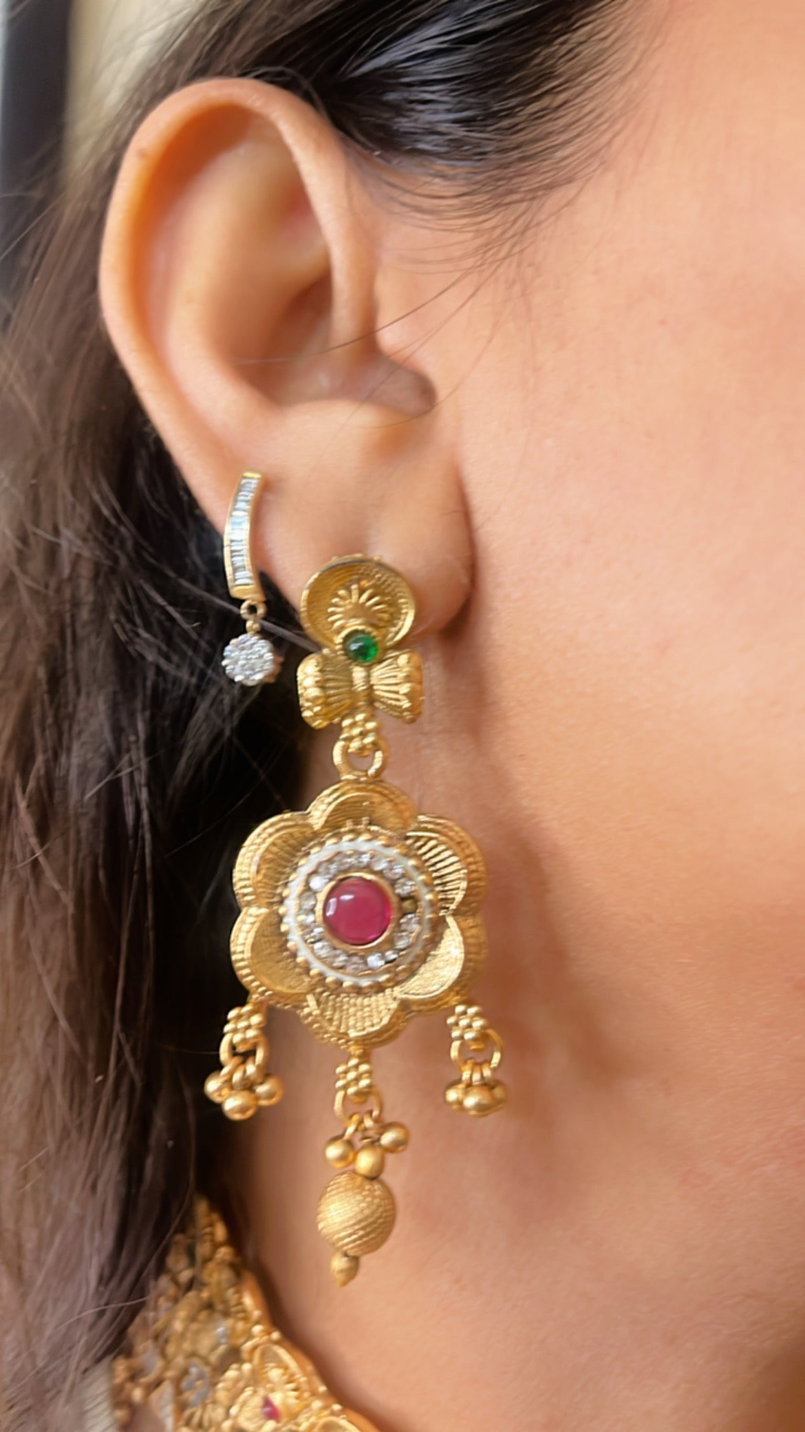 Maishani Neckpiece Set