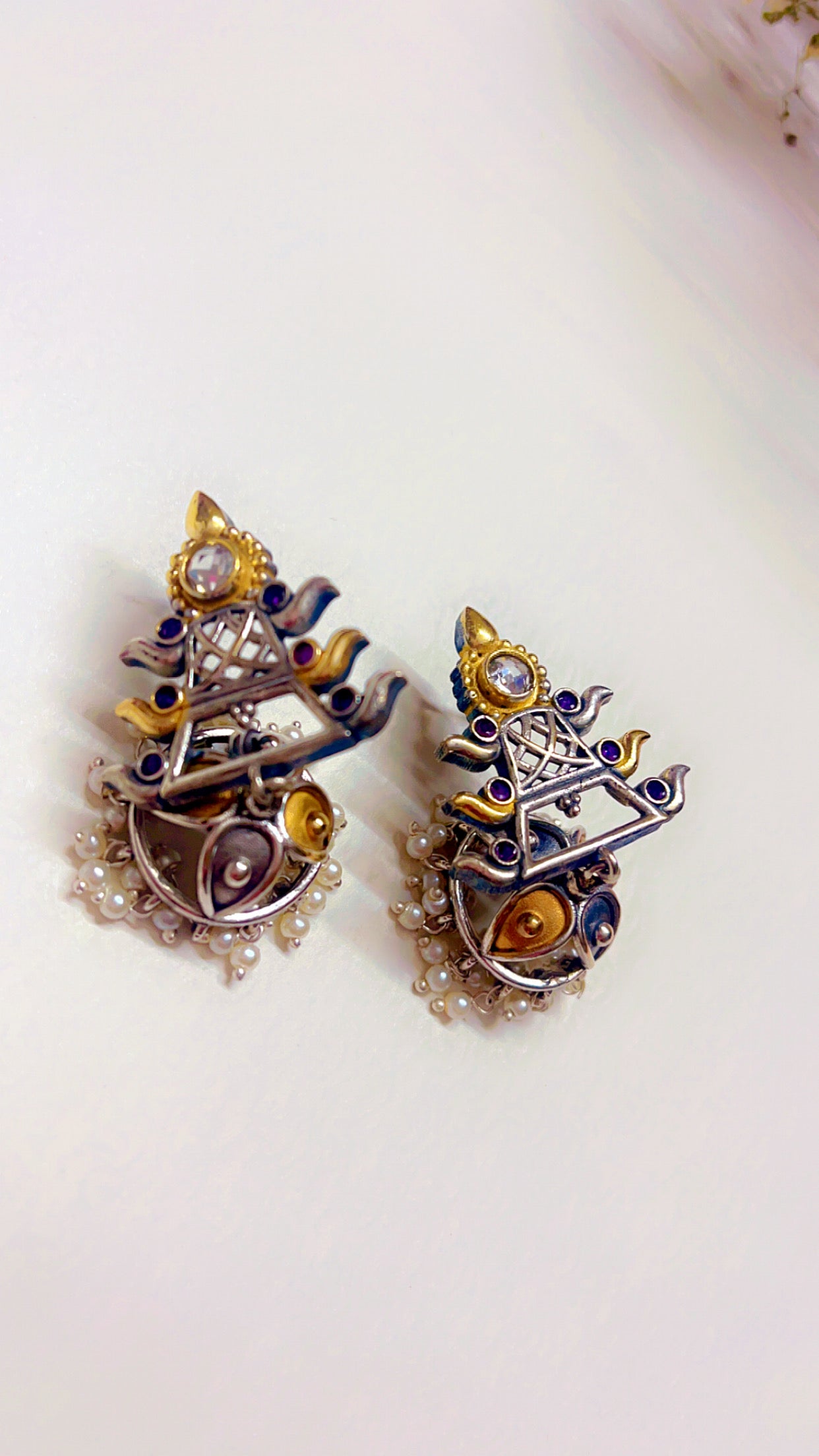 Tanisha Silver Jhumka Earring