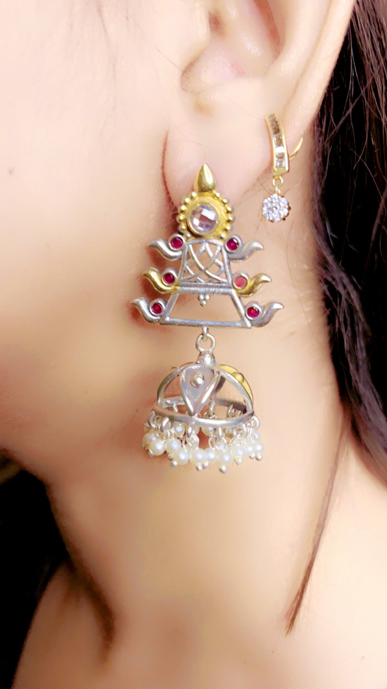 Tanisha Silver Jhumka Earring