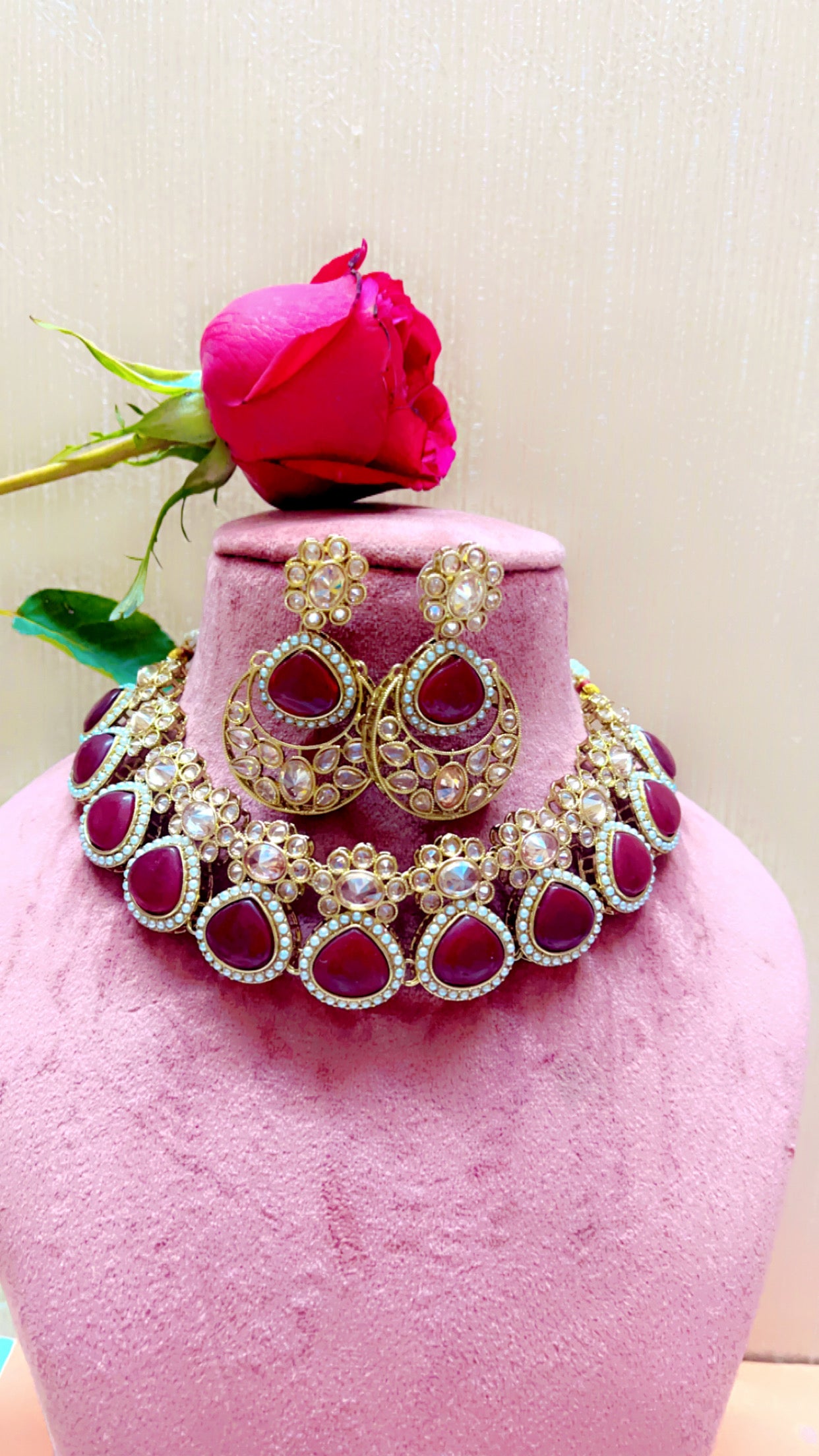 Red Tamisha Neckpiece Set