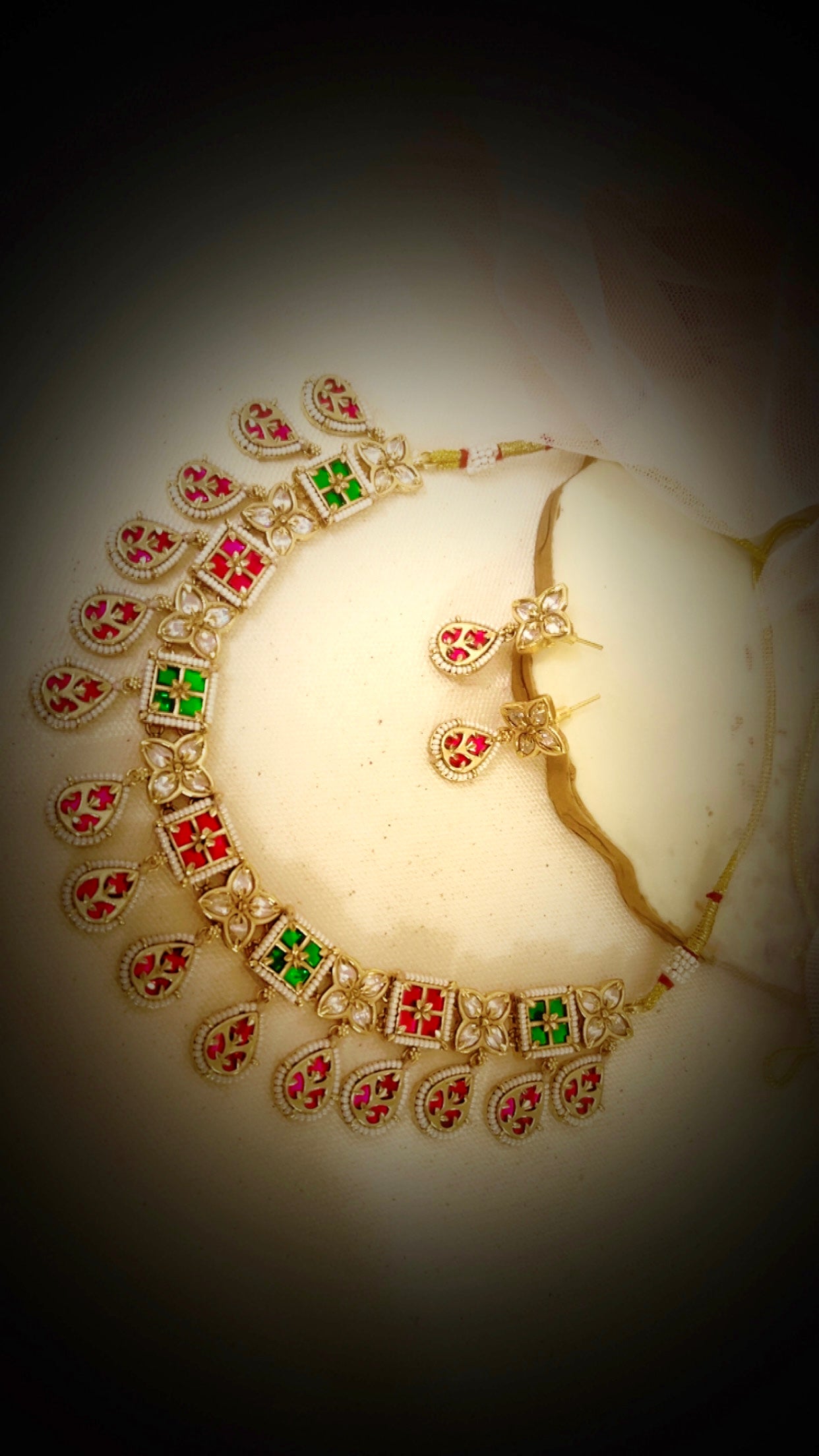 Annaya Neckpiece Set