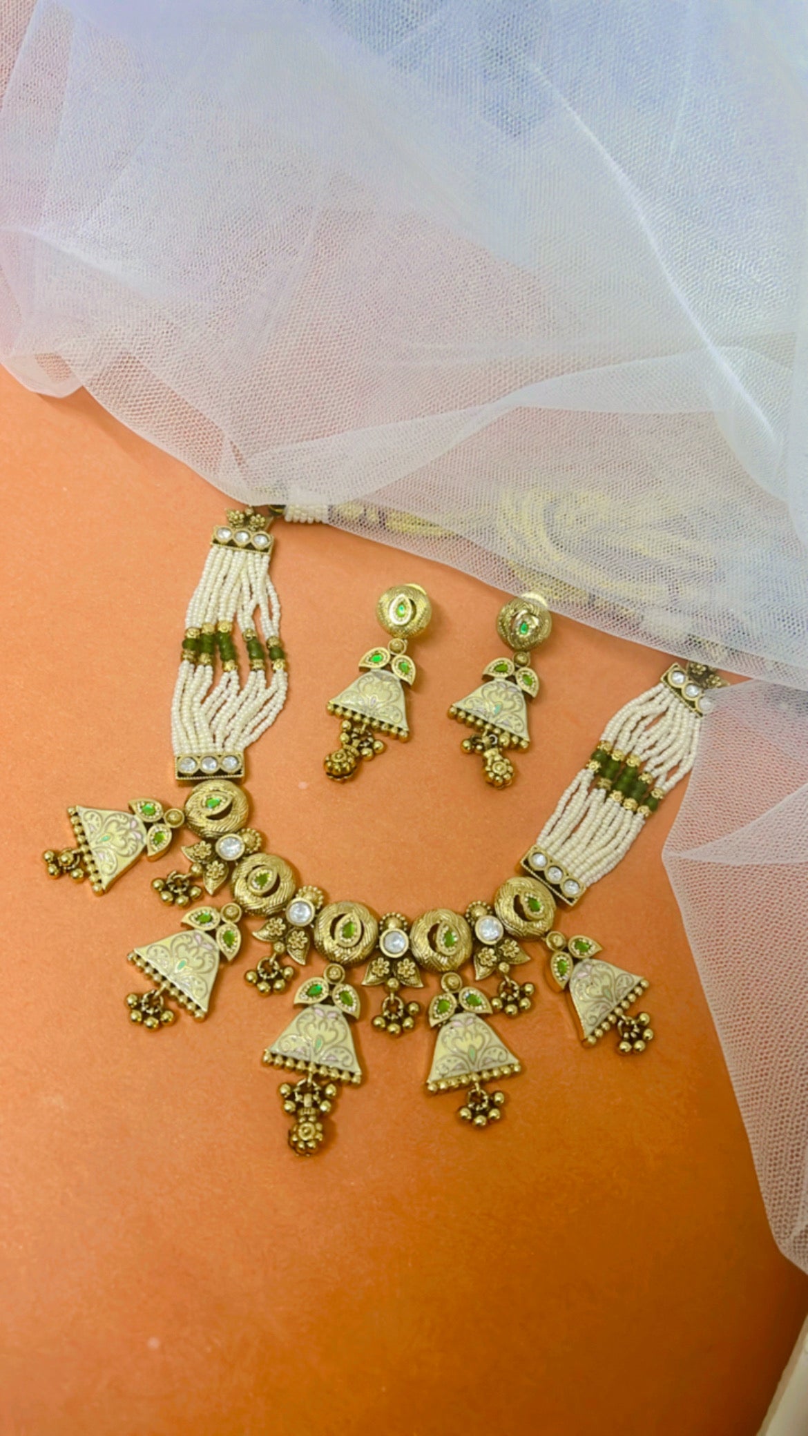 Pearl Riddhima Neckpiece Set