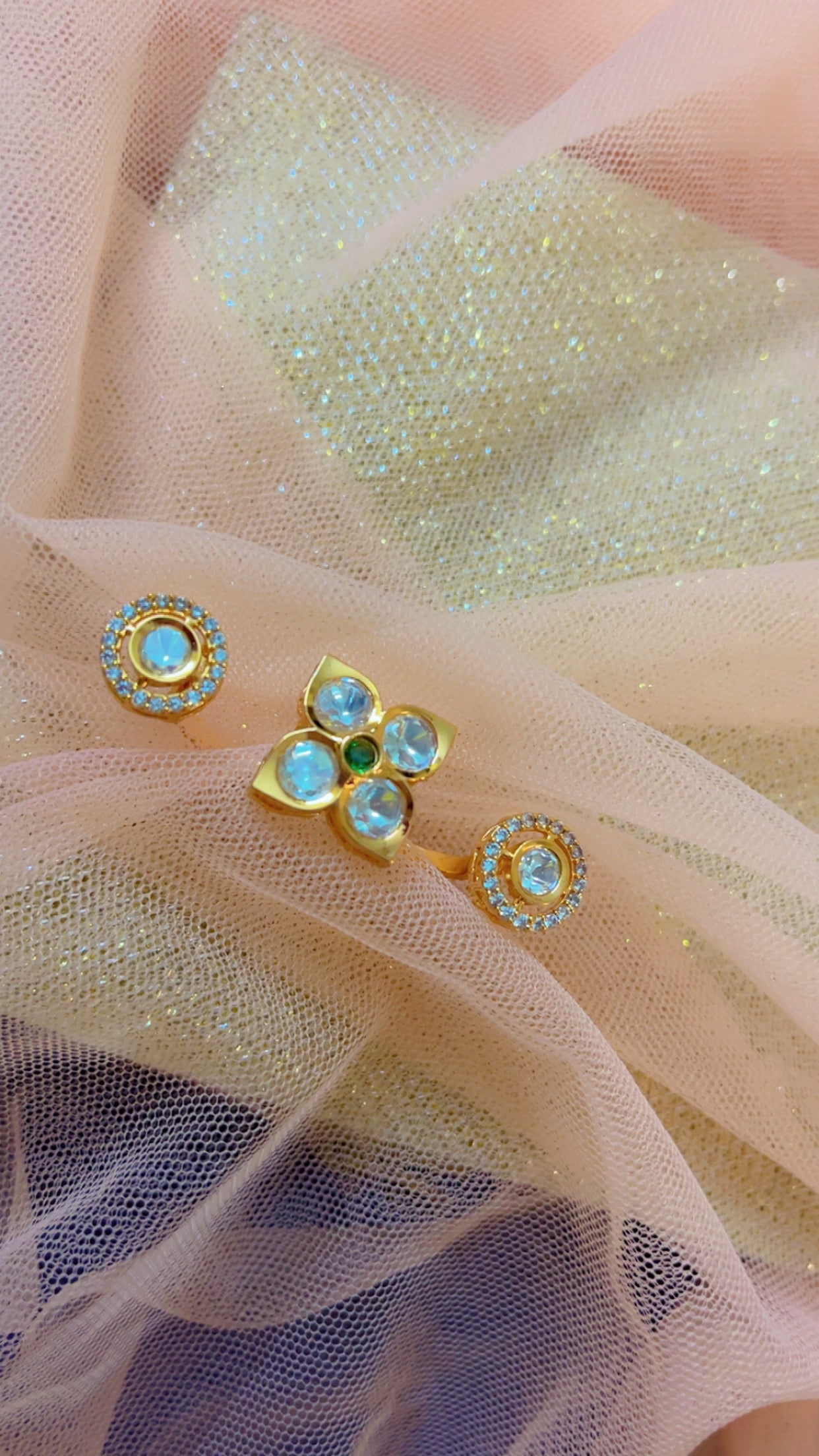 White Mansi Polki Ring