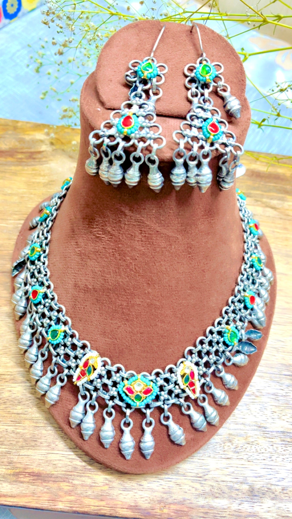 Eshma Silver Neckpiece set