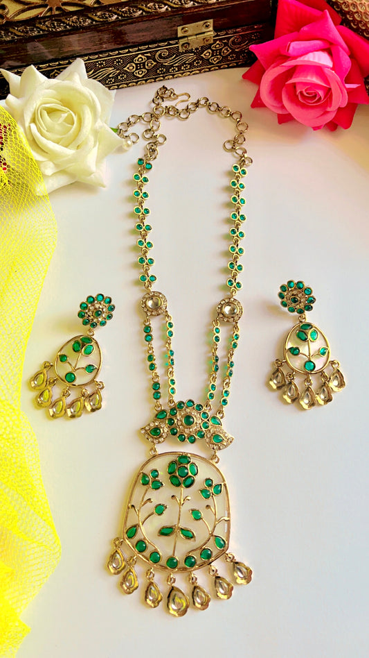 Green Gyanika Neckpiece Set