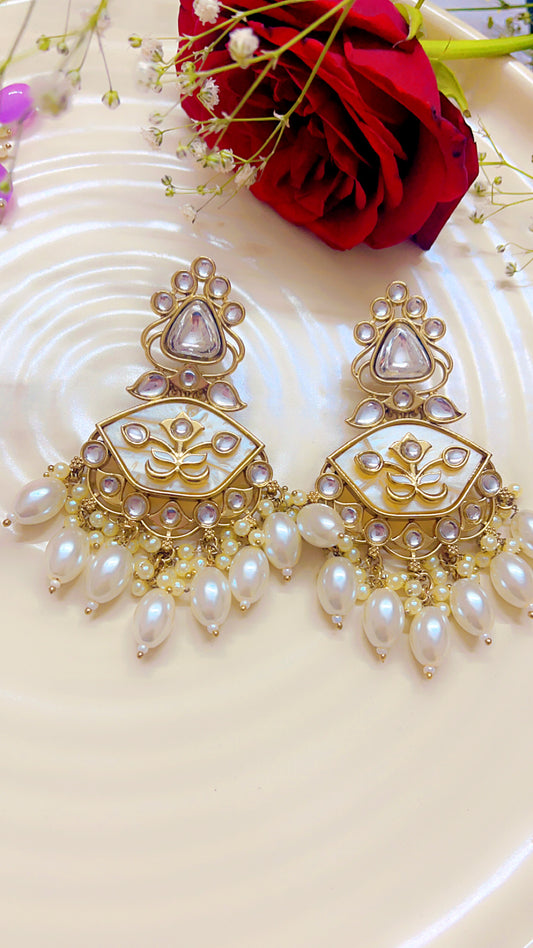 White Shesha Earring