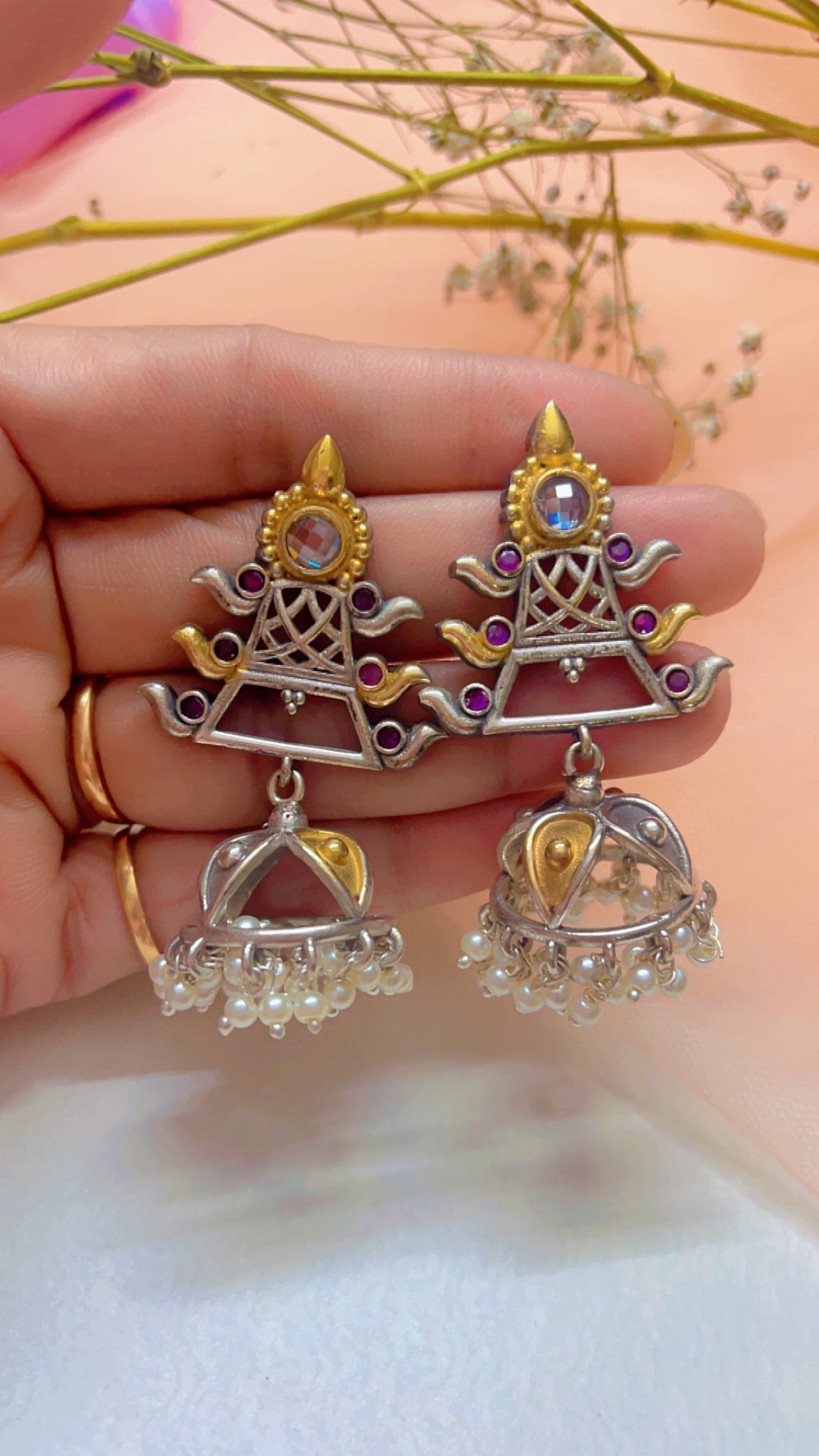 Tanisha  Silver Jhumka Earring