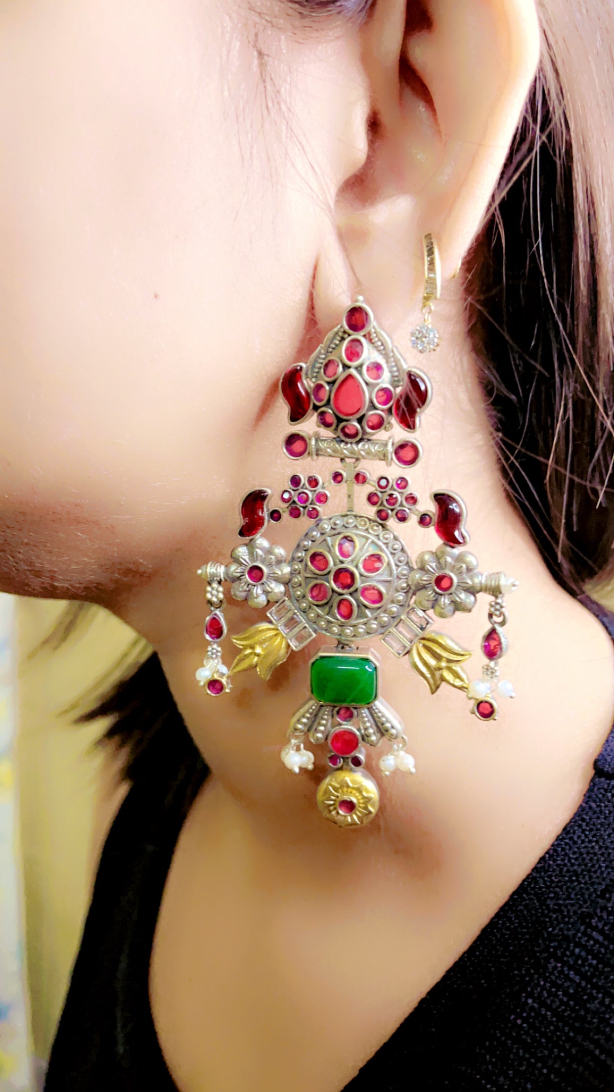 Aheli Silver Earring