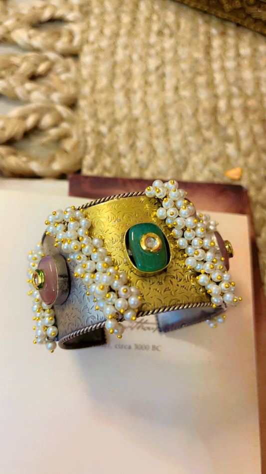 RIshika Silver Handcuff