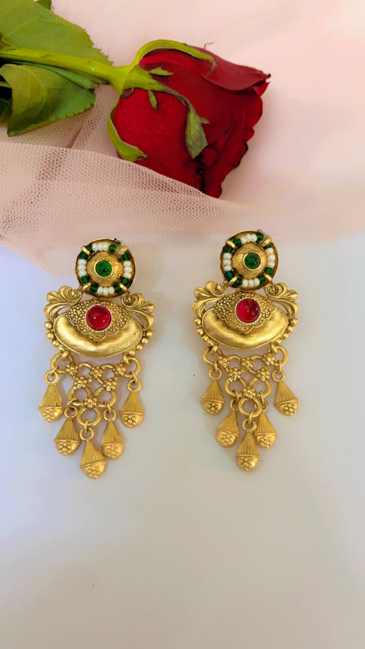 Golden Ashma Earring